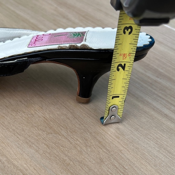 Lilly Pulitzer Y2K Kitten Heels Sandals Size 9.5 Patent Leather - Picture 8 of 11